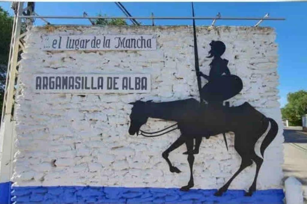 Apto. Singular En La Mancha Banco De Inversiones Argamasilla de Alba Dış mekan fotoğraf